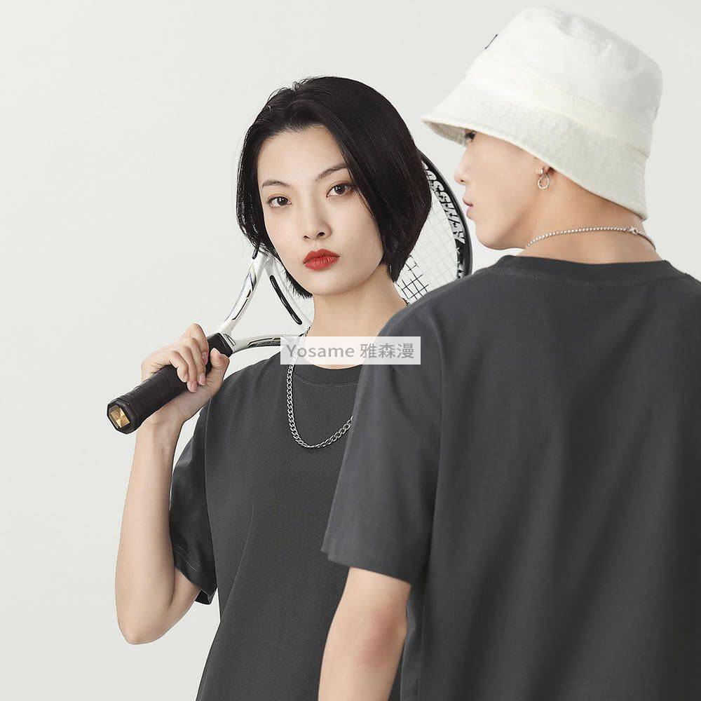 哪些寬松T恤適合企業(yè)團(tuán)體定制(圖1) 重磅落肩T恤(圖2)